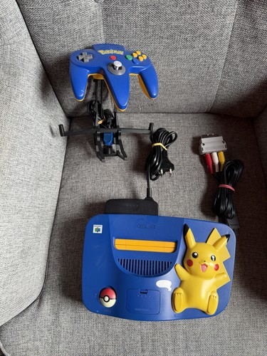 Nintendo pikachu edition - 64,