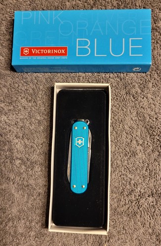 Victorinox classic alox - victorinox, sd
