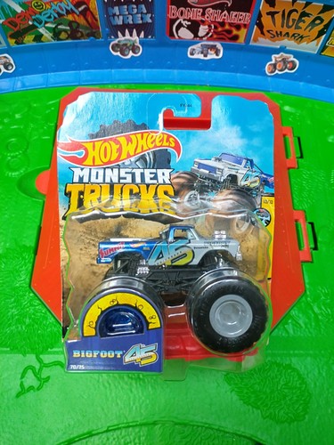 Hot wheels monster trucks - hot-wheels, monster-trucks