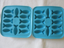 2 x Ikea PLASTIS Eiswürfelform Fisch blau Eiswürfel