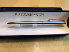Waterman Kugelschreiber Silber Gold mit Box Schreibfarbe Schwarz