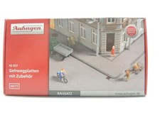 Auhagen 42657 HO/TT Bausatz Gehwegplatten unmontiert OVP ungeöffnet (83)