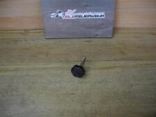 AUDI 100 200 50 80 90 A6 S6 Typ89 Schraube Wagenheber Befestigung 861809369