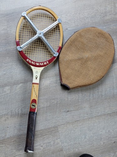 Vintage-Holz-Tennisschläger
