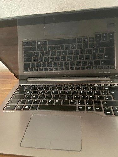 Fujitsu lifebook u904 laptop - fujitsu,