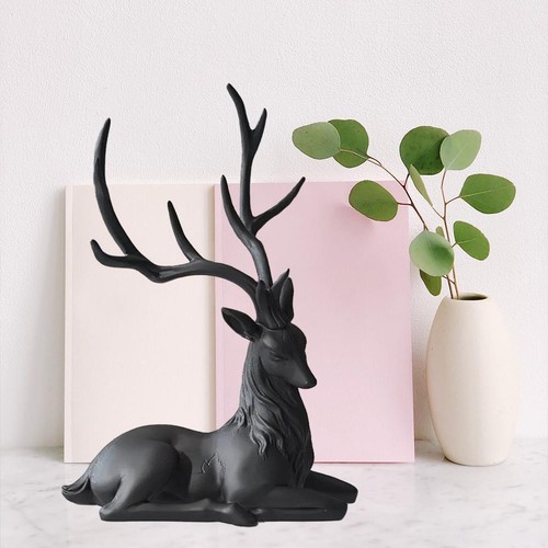 Schwarze hirschfigur als deko - schwarze,