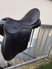 VIELSEITIGKEITSSATTEL BATES CAIR 17/17,5 ZOLL GEBRAUCHT SCHWARZ VB 800