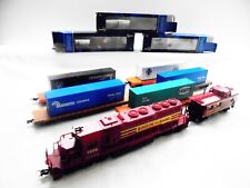 Mehano H0 American Hobby EMD SD 40 Diesellok + Flat Car mit Container (Video)