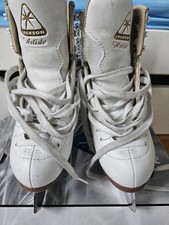 Schlittschuhe Gr.32 (2) Jackson Artiste Weite C