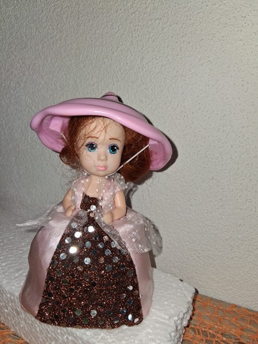 Cupcake surprise puppe modell - cupcake,
