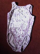 Turn- u.Gymnastikanzug GK ELITE Girlies 128/134 aus fliederfarbenem Samt TOP!