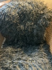 Schaffell Lammfell- Gotlandschaf - naturgrau - langhaarig - lockig 