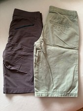 2 kurze Hosen 164