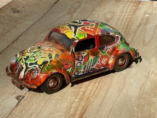 Street art beetle 18 - art, 1/18