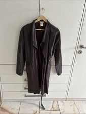 Schöner wasserabweisender Regenmantel von Sara Pacini