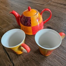 Teekanne Set mit 2 Tassen