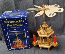 Weihnachtspyramide Holz handbemalt 26 cm 2-stöckig