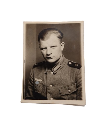 Foto soldat uniform - -,