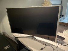 Samsung 48" Curved 4K TV –