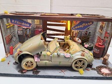 Vergessene Autowelt - Werkstatt beleuchtet Wiesmann MF3 Roadster 1993-2011 1:18