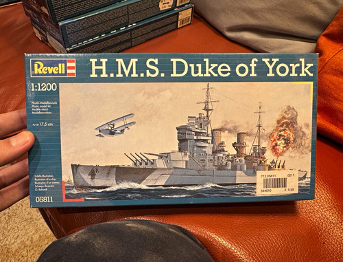 Revell duke of york - h.m.s.,