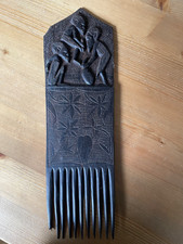 Afrikanischer Holz-Kamm - handgeschnitzt - ca. 50 Jahre alt - 45 x 14 cm