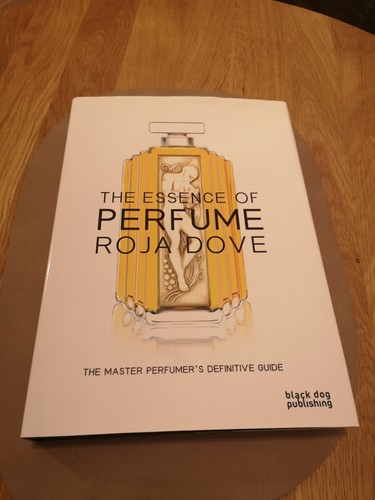 The essence perfume roja - of,