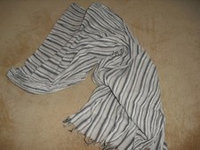 Tuch Schal 95x208cm weiss/beige/grau mit Silberstreifen, sehr guter Zustand !!!