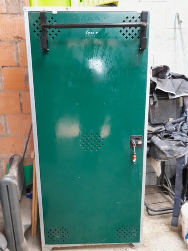 Sattelschrank/Westernsattel