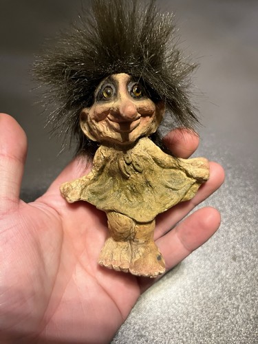 Nyform troll trollmädchen - troll,