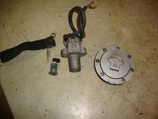 CBR 600 PC35 Schloßsatz Zündschloß Tankdeckel Schlüssel Sitzbankschloss