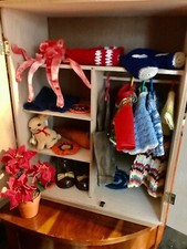 Vintage Puppen Schrank Handmade Strick Unikate Kleidung 60er Jahre