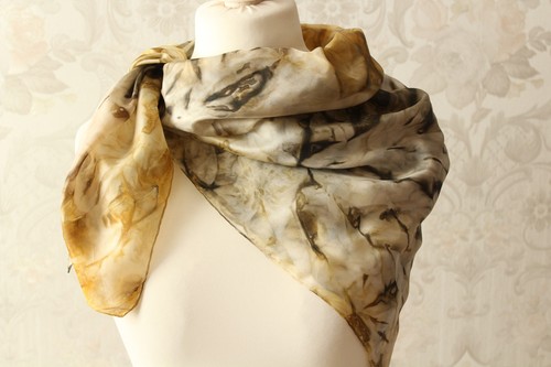 Seidentuch beige braun