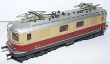HAG H0 226 DC ++ E-Lok Re 4/4 #10035 TEE rot beige der SBB ++ analog ++ #L1_134