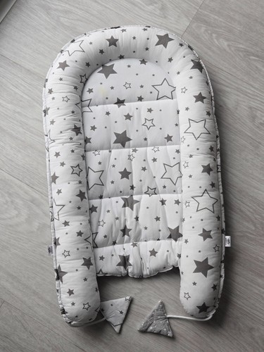 Baby nestchen verwöhnen sie - nestchen,