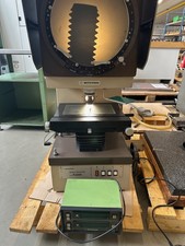 Profilprojektor Mitutoyo PJ300