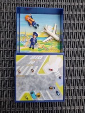 Playmobil Mini Microwelt in Spielbox Flugzeug / Straße