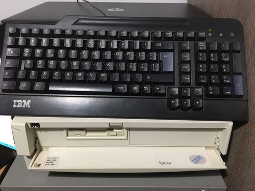 Vintage computer ibm aptiva - ibm,