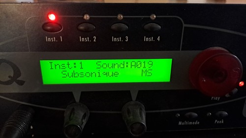 Waldorf micro synthesizer - q,