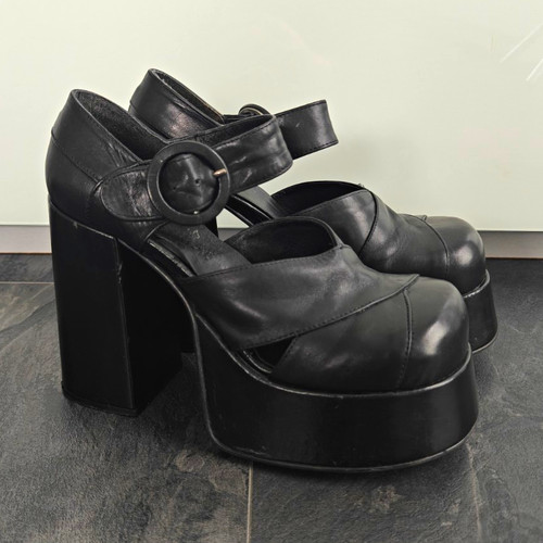 Buffalo mary janes - janes, plateau