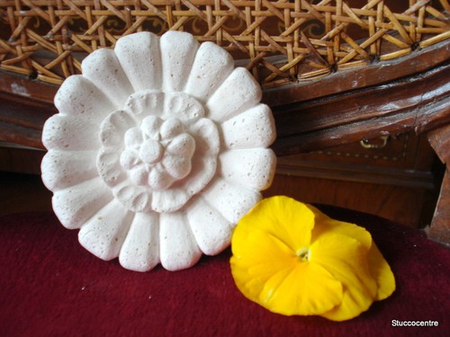 Stucco stuckrosette stuck - ,