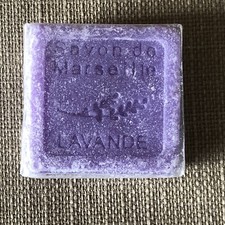 Savon de Marseille. Lavender