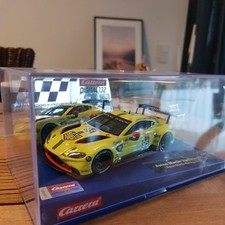 Carrera Digital 132 Aston