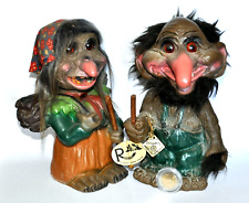 HEICO  Coburg  Voodoo Joe  -  Wurzelsepp & Frau