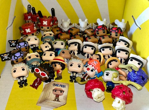 One piece kinder joy - piece,