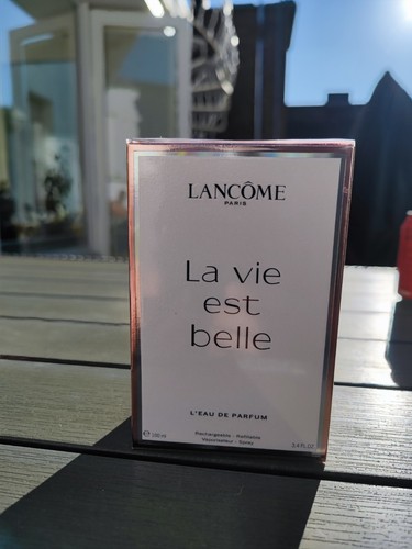 Lancome vie est - la, l'eau
