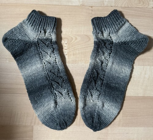 Handgestrickte sneaker socken - handgestrickte,