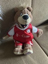FC Bayern München Bär T Com Adidas Maskottchen Stofftier Fußball Trikot Telekom