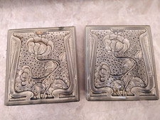 2 x Jugendstilkacheln Ofen Kamin Blütendekor