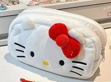Hello Kitty Plüsch